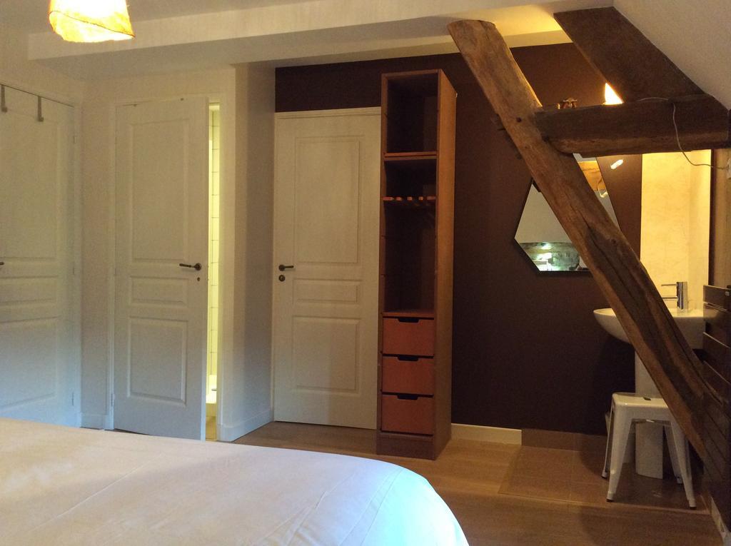 Domaine De Noyer Bed & Breakfast Saint-Christophe-en-Brionnais Стая снимка